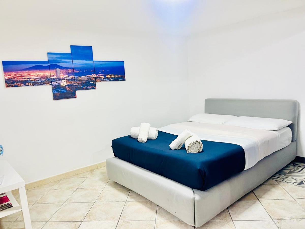 Oikos Guest House 那不勒斯 外观 照片